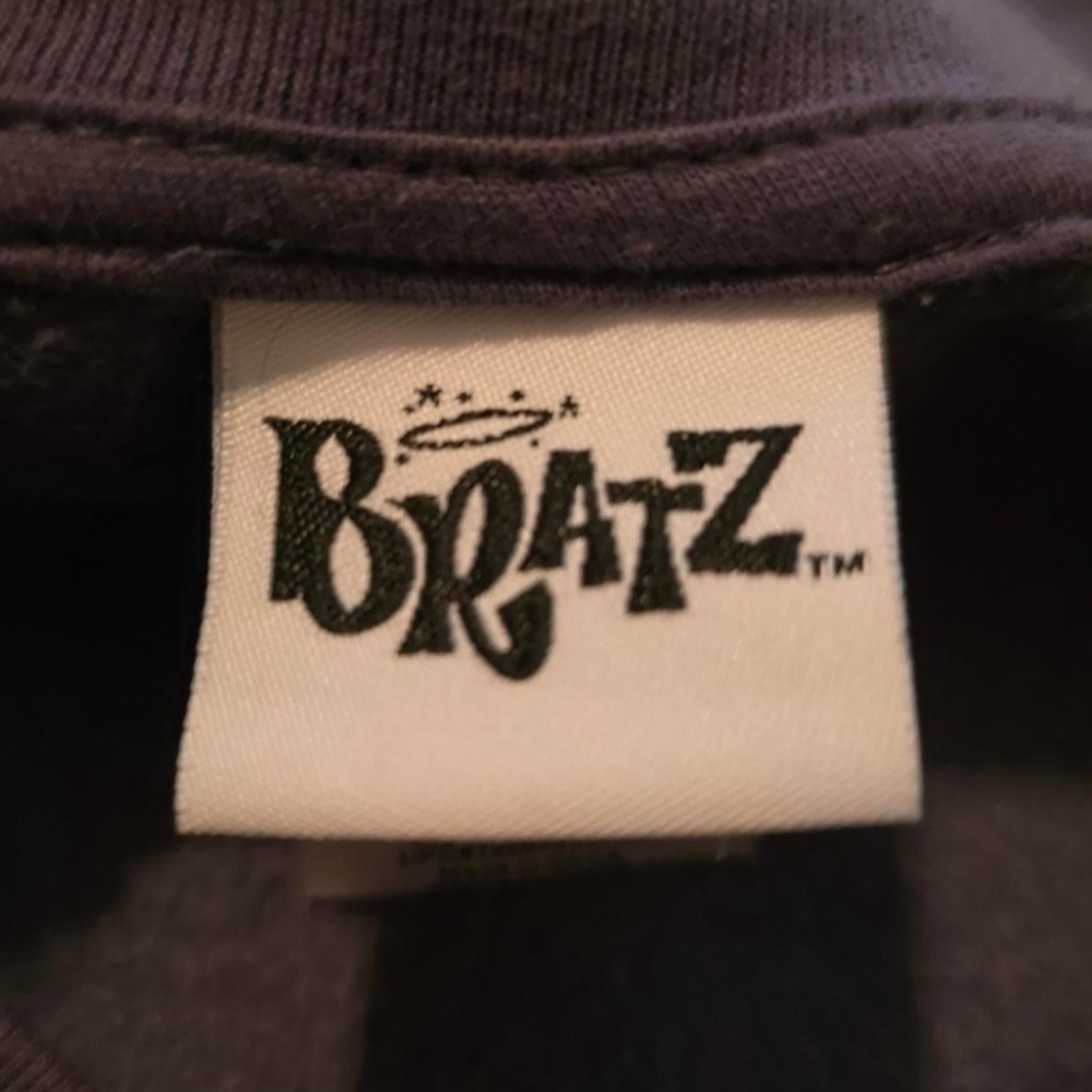 Bratz Crewneck Size S Wuth Rhinestones - Picture 3 of 5